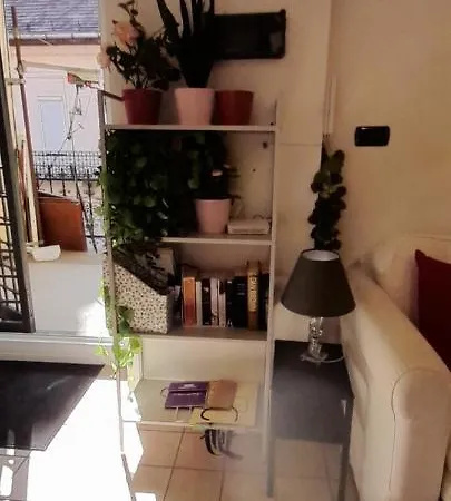 Flat In Oktogone For Rent *